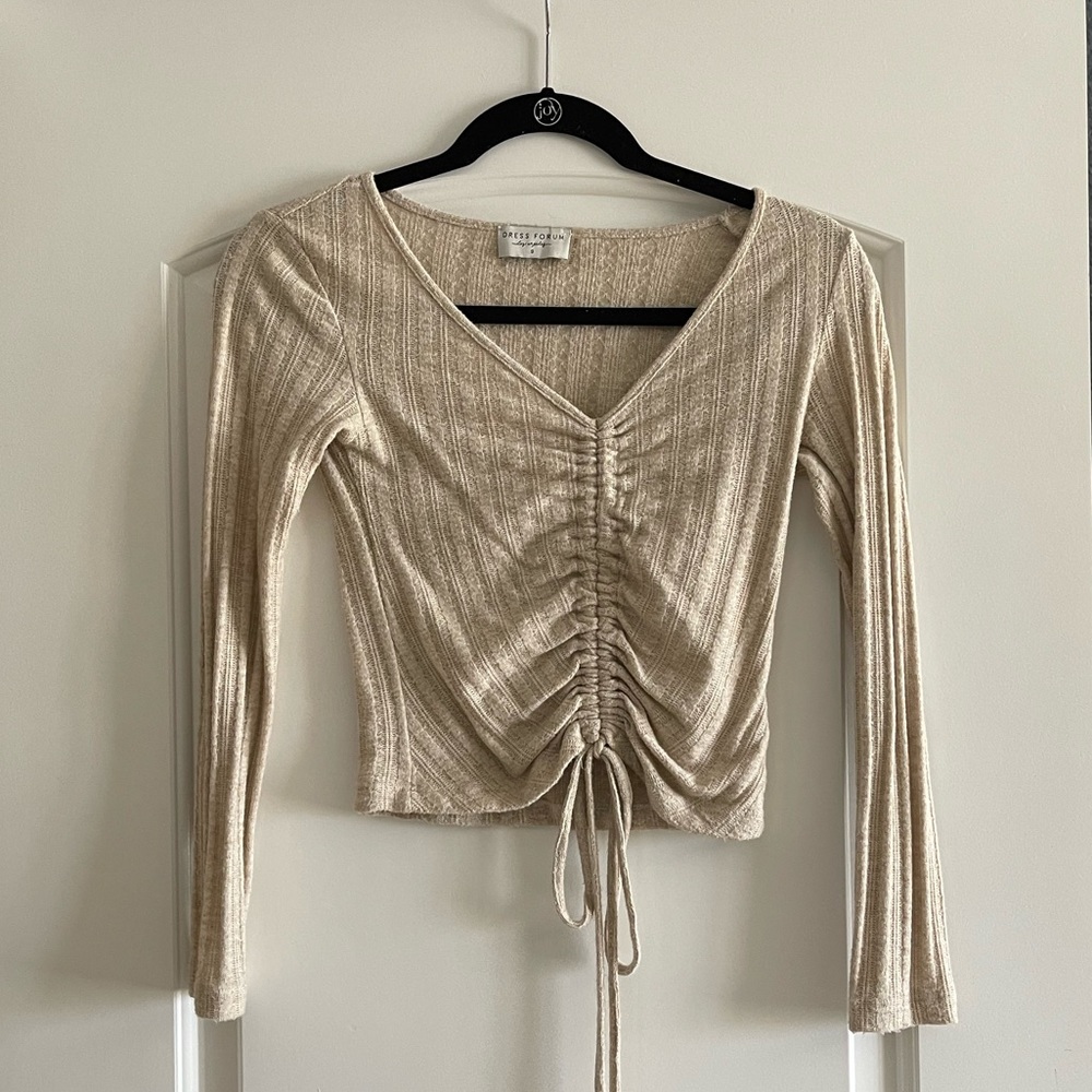 SOLD***DRESS FORUMA Ruched top! - Picture 4 of 5